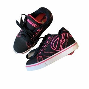 Heelys Skate Shoes